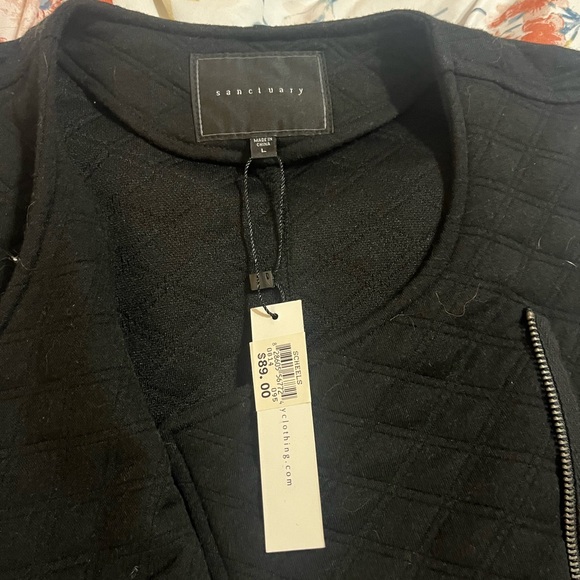 Brand newe with tags cute vest - Picture 5 of 5